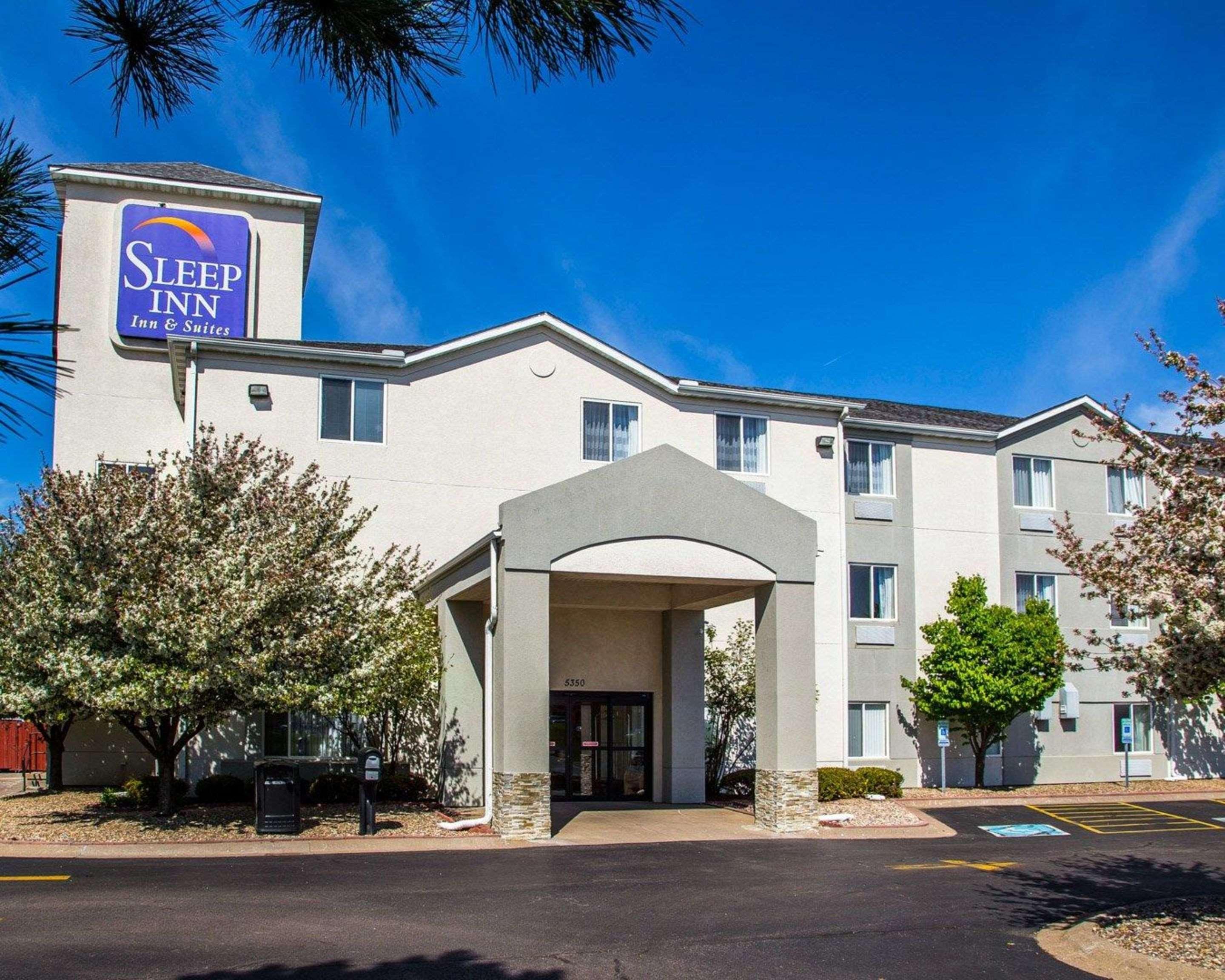 Sleep Inn & Suites Davenport - Quad Cities Exterior foto